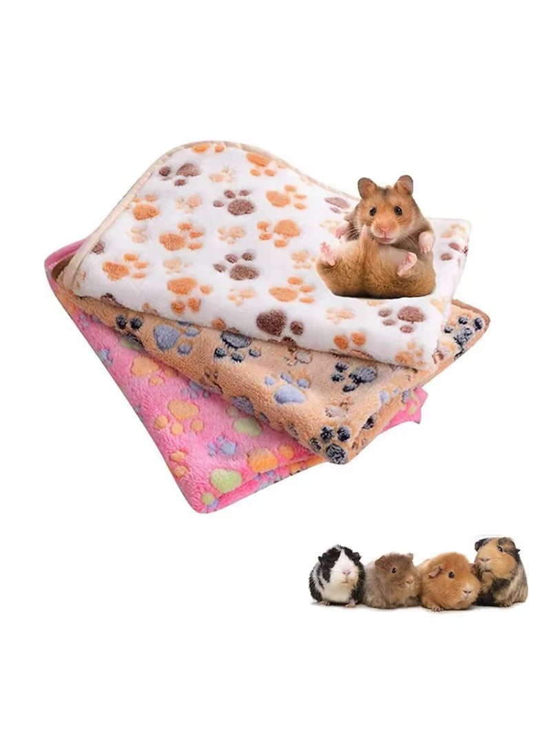 Hamster Guinea Pig Blanket Small Pet Item Soft Warm Bed Sleep Mat Flannel Fleece Pad for Rabbit Hedgehogs Small Pet Accessories